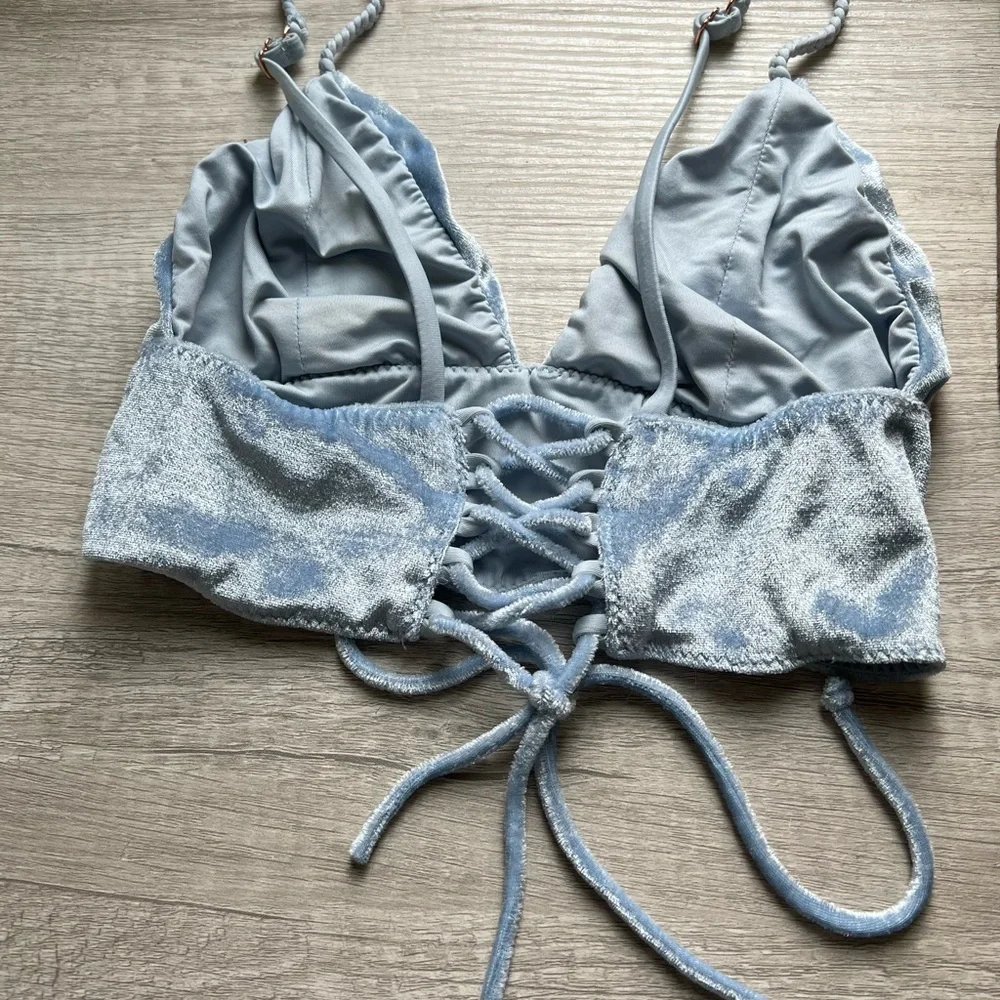 Frankie’s blue velvet bikini